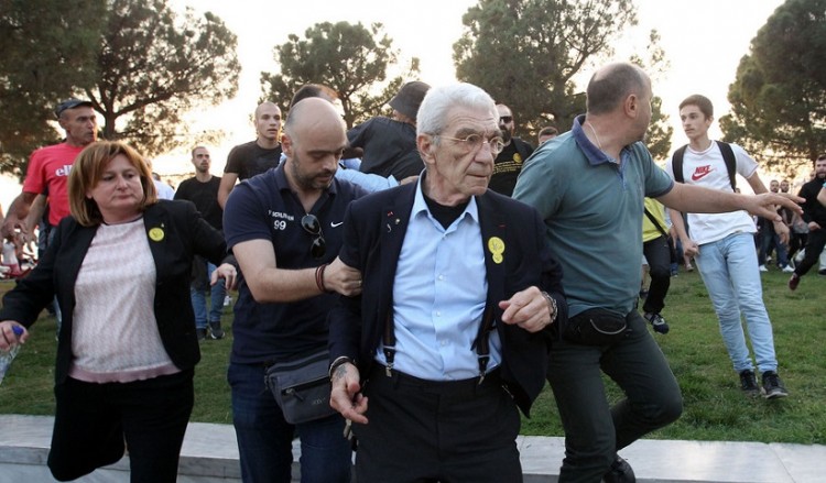 Αστυνομικός ανάμεσα στους δράστες της επίθεσης στον Μπουτάρη