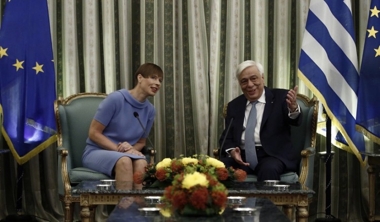 Παυλόπουλος: Νομική υποχρέωση των χωρών της ΕΕ η αλληλεγγύη για τους πρόσφυγες
