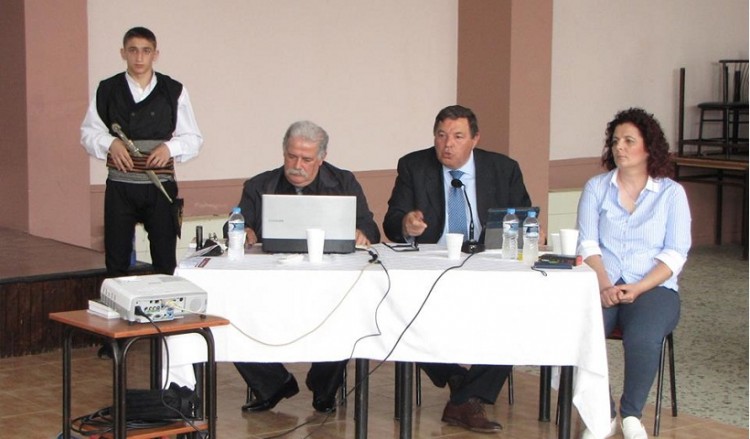 Πολυδένδρι Λαγκαδά: Παρουσιάστηκε το βιβλίο του Γ. Αμαραντίδη για τη Γενοκτονία των Ποντίων (φωτο)