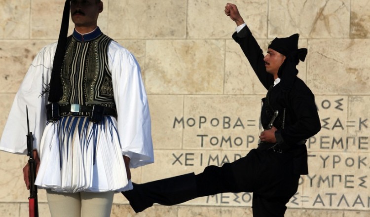 Τι ώρα θα γίνει η αλλαγή φρουράς με τους Πόντιους Εύζωνες στο Σύνταγμα