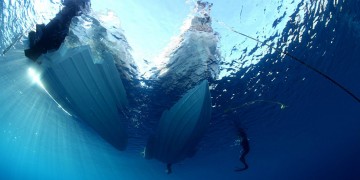 Ο δύτης-θρύλος Κώστας Θωκταρίδης μιλά για το απέραντο γαλάζιο και τα διάσημα ναυάγια στην Ελλάδα