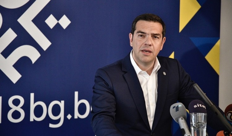 Άτυπη συνάντηση εργασίας για το προσφυγικό – Τι θα ζητήσει ο Τσίπρας