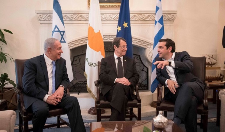 Σύνοδος Ελλάδας-Κύπρου-Ισραήλ: Εντός του 2018 οι υπογραφές για East Med