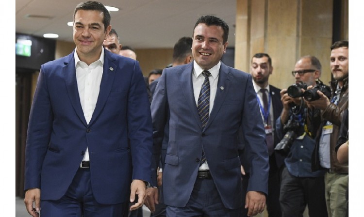 Διπλωματική παρέμβαση από την Αθήνα και αναδίπλωση των δηλώσεων Ζάεφ
