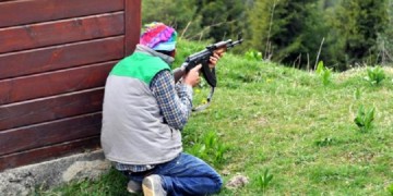 Εθελοντές ένοπλοι πολιτοφύλακες στον Πόντο