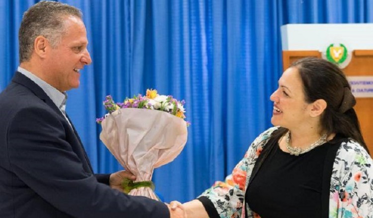 Η Κύπρος βράβευσε την «Καλύτερη Δασκάλα 2018» Άντρια Ζαφειράκου