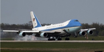 Στη Σούδα το Air Force One