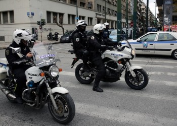 Θεσσαλονίκη: Δύο νεαροί συνελήφθησαν για απόπειρα εμπρησμού και κατοχή εκρηκτικών υλών 4