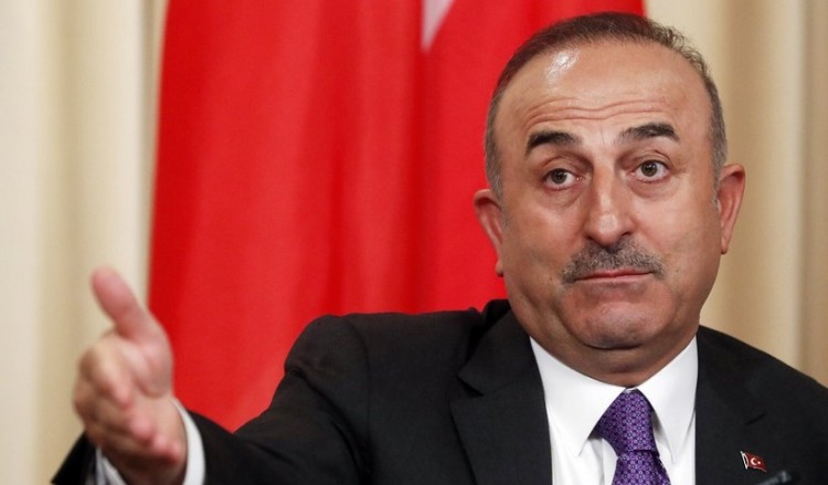 Βόμβα Τσαβούσογλου: Τέλος στη συμφωνία με την Ελλάδα για την επανεισδοχή προσφύγων