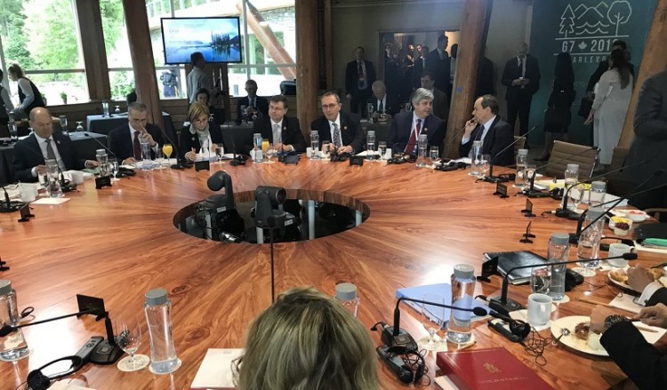 Σεντένο: Σχέδιο ελάφρυνσης του χρέους που θα είναι αξιόπιστο για τις αγορές