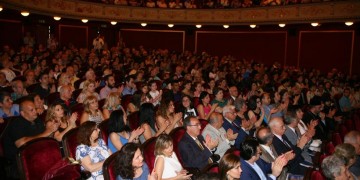 Γιορτάστηκε η 100ή επέτειος από την Ανακήρυξη της Ανεξαρτησίας της Δημοκρατίας της Αρμενίας στο Δημοτικό Θέατρο Πειραιά