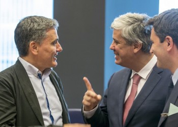Λευκός καπνός στο Eurogroup: Συμφωνία για το ελληνικό χρέος