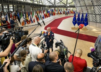 Το σχέδιο της ΕΕ για το Προσφυγικό: Ελεγχόμενα κέντρα και πλωτές πλατφόρμες