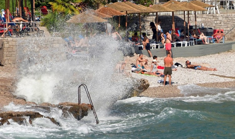 Το κλίμα αλλάζει; – Ασυνήθιστη η διαταραχή του καιρού