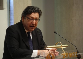 Πέθανε ο εγκληματολόγος Βασίλης Καρύδης