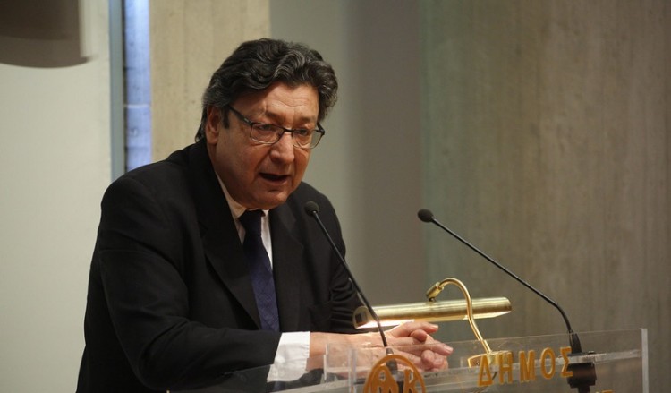 Πέθανε ο εγκληματολόγος Βασίλης Καρύδης