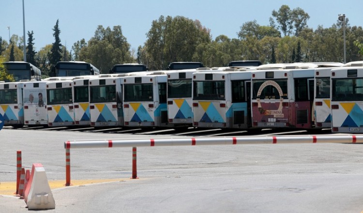 Απεργία σε μετρό, λεωφορεία και τρόλεϊ – Χωρίς ταξί η Αθήνα