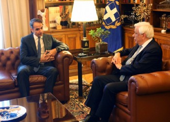 Εντολή σχηματισμού κυβέρνησης πήρε ο Μητσοτάκης από τον Παυλόπουλο