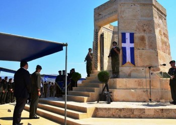 Πραγματοποιήθηκε το ετήσιο μνημόσυνο πεσόντων ιερολοχιτών και καταδρομέων (φωτο)