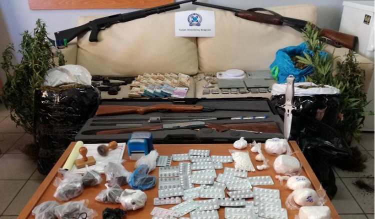 Εξάρθρωση σπείρας ναρκωτικών στη δυτική Αττική