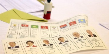 Τουρκικές εκλογές: Στις κάλπες με δρακόντεια μέτρα ασφαλείας