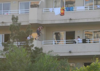 Balconing: Επανήλθε η τρέλα που σκοτώνει τουρίστες