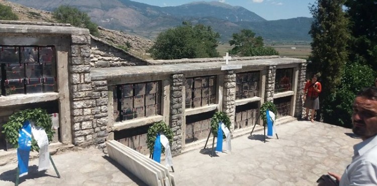 Ενταφιάστηκαν 100 Έλληνες πεσόντες κατά τον ελληνοϊταλικό πόλεμο στους Βουλιαράτες