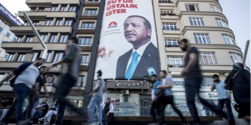 DW: Ερντογάν, ο πρώτος σουλτάνος της σύγχρονης Τουρκίας