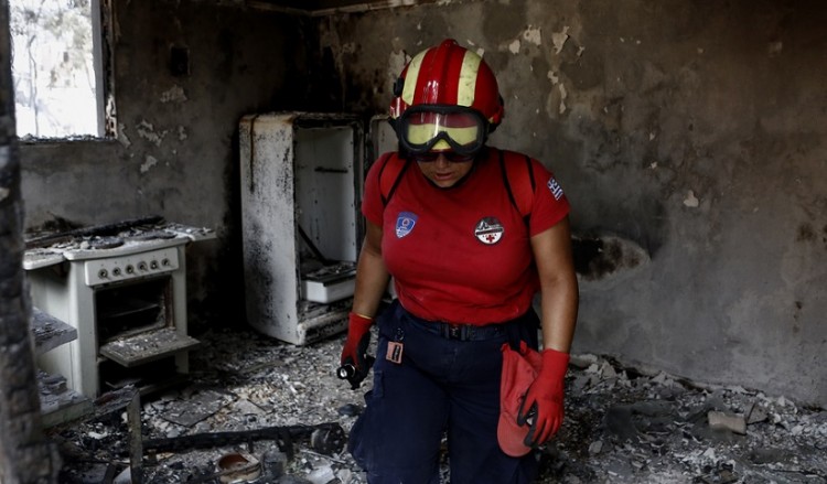 81 νεκροί από τις φωτιές, άγνωστο πόσοι αγνοούνται