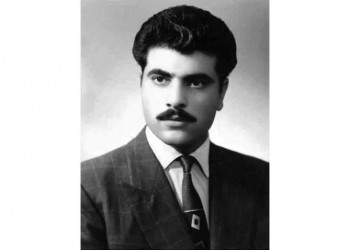 Όταν ο Καζαντζίδης έμπαινε στο στούντιο για να τραγουδήσει για τον καύσωνα! (βίντεο)