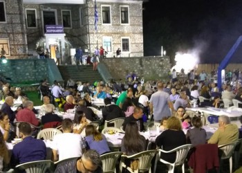 Ποντιακό γλέντι μέχρι το ξημέρωμα στον Κεχρόκαμπο Καβάλας