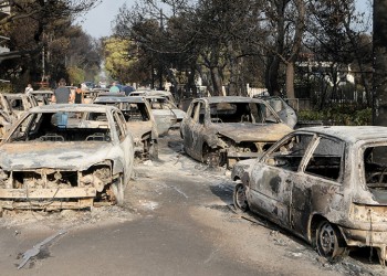 «Οι απανθρακωμένοι μοιάζουν με κούκλες» – Αβάσταχτος πόνος σε Μάτι και Κόκκινο Λιμανάκι