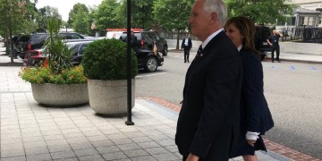 Πενς: Αυστηρές κυρώσεις στην Τουρκία αν δεν απελευθερωθεί ο πάστορας