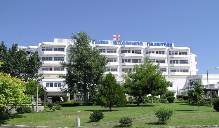 Γυναίκα έπεσε από μπαλκόνι του Νοσοκομείου Γιαννιτσών