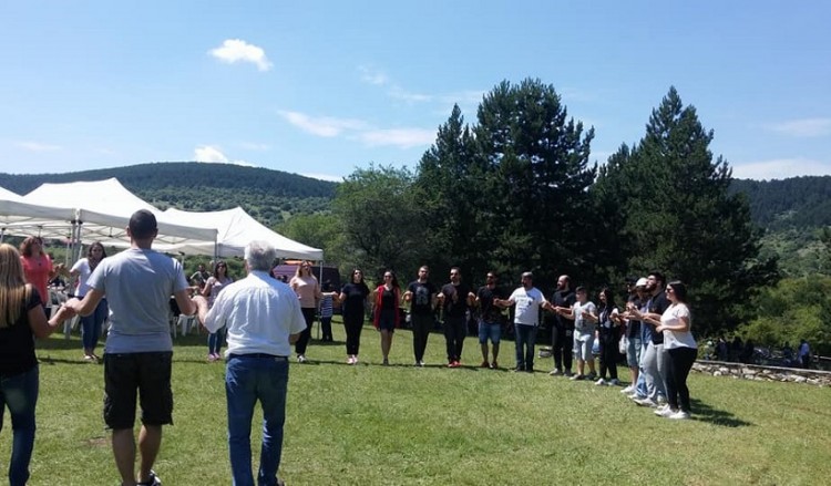 Στο «Λάλεμαν τη παρχαρομάνας», στον Άγιο Δημήτριο Κοζάνης, οι Πόντιοι Φοιτητές Θεσσαλονίκης