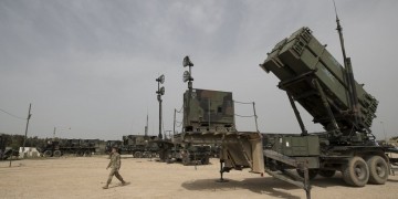 Η Ρουμανία παρέλαβε τους πρώτους πυραύλους «Πάτριοτ» από τις ΗΠΑ