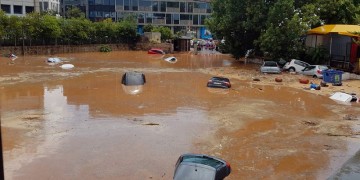 Πλημμύρισε η βόρεια Αττική – Έκλεισαν δρόμοι στην Κηφισιά