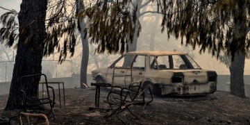 Ασύλληπτη τραγωδία από τη φωτιά στην Αττική: Πάνω από 20 οι νεκροί, 104 οι τραυματίες