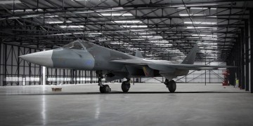 Νέο αεροπλάνο που «τυφλώνει» τους εχθρικούς δορυφόρους ετοιμάζουν οι Ρώσοι