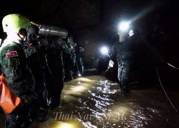 Ταϊλάνδη: Βγήκαν τα δύο πρώτα παιδιά από τη σπηλιά