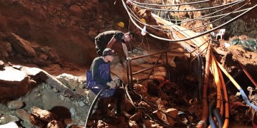 Ο δύτης Κώστας Θωκταρίδης μιλά για την επιχείρηση απεγκλωβισμού των μαθητών στην Ταϊλάνδη