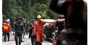 Θρίλερ με τα εγκλωβισμένα παιδιά στην Ταϊλάνδη – Κρίσιμη μέρα η Κυριακή
