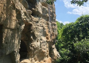 Περίεργη λαθραία ανασκαφή σε εκκλησία της Τραπεζούντας (φωτο)