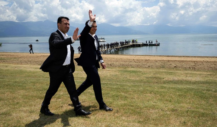 Το γερμανικό βραβείο «Ewald von Kleist» σε Τσίπρα και Ζάεφ για τη Συμφωνία των Πρεσπών