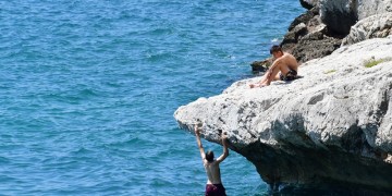 Καιρός σήμερα: Πού θα χτυπήσει 40άρια ο υδράργυρος