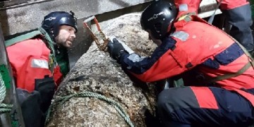 Γάλλοι ψαράδες έπιασαν στα δίχτυα τους μια… βόμβα του Β΄ Παγκοσμίου Πολέμου