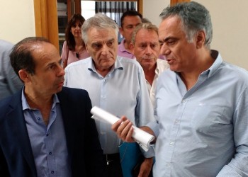 Επιμένει ο δήμαρχος Ραφήνας: Υπήρχε σχέδιο εκκένωσης, δεν ζητήθηκε να εφαρμοστεί