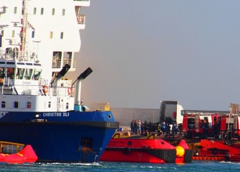 Μειώθηκε η κλίση του «Ελευθέριος Βενιζέλος» στο λιμάνι του Πειραιά