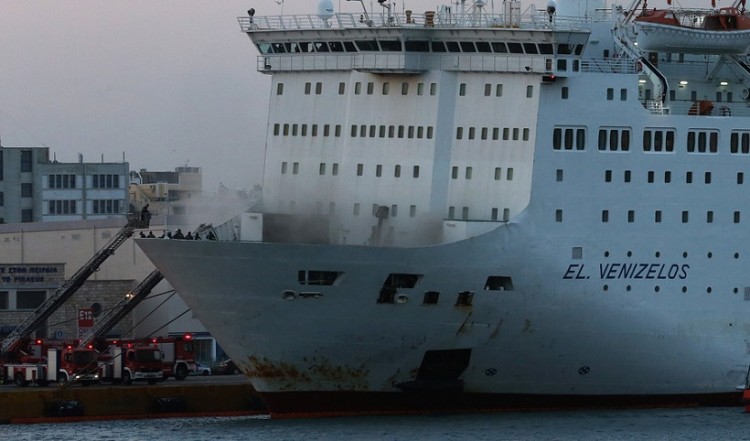 Εκκενώθηκε το πλοίο «Ελευθέριος Βενιζέλος» στον Πειραιά!
