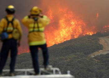 Θλιβερή πρόβλεψη: Όλο τον Αύγουστο θα καίει η φωτιά στην Καλιφόρνια
